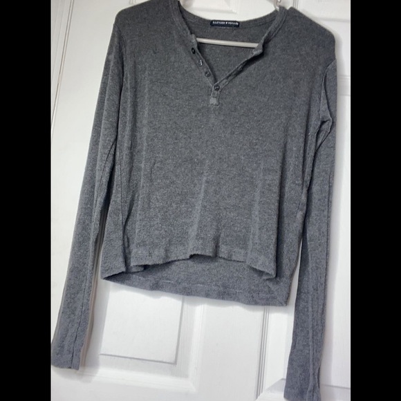 Shirt - Picture 1 of 1